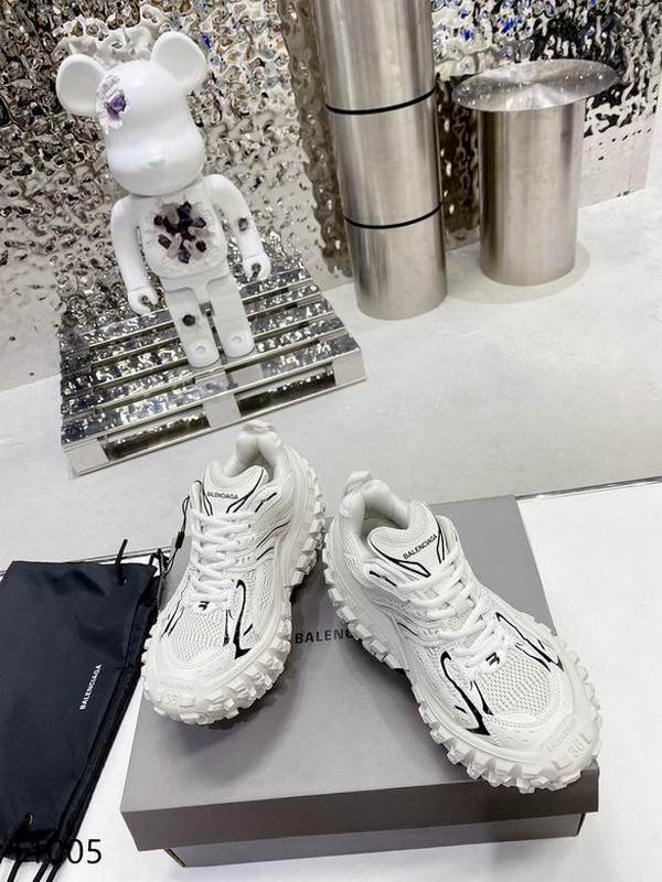 Balenciaga Men's Shoes 121